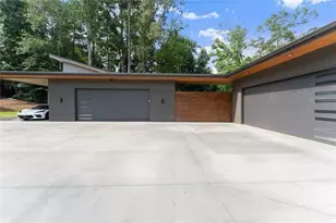 574 Riverside Rd, Sugar Hill, GA 30518 - Photo 6