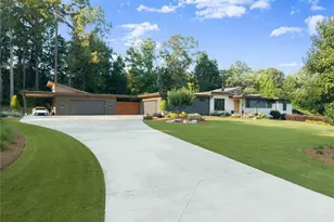 574 Riverside Rd, Sugar Hill, GA 30518 - Photo 2