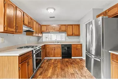 3225 Salem Cove Way SE, Conyers, GA 30013 - Photo 14