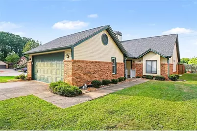 3225 Salem Cove Way SE, Conyers, GA 30013 - Photo 1