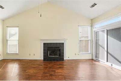 3225 Salem Cove Way SE, Conyers, GA 30013 - Photo 10