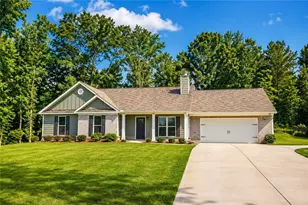 1374 Hardigree Rd, Winder, GA 30680 - Photo 1