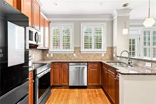 3731 Ashford Creek Ln NE, Atlanta, GA 30319 - Photo 8