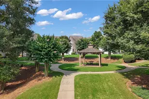 676 Dunbrody Dr, Milton, GA 30004 - Photo 10
