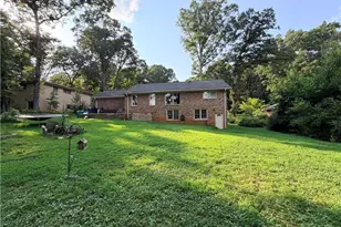 4992 Green Oak Dr SW, Lilburn, GA 30047 - Photo 30
