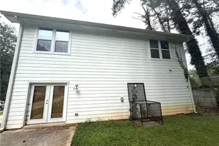 2148 Lilac Ln, Decatur, GA 30032 - Photo 10