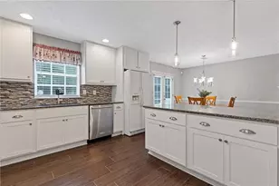 3857 Peachtree Corners Cir, Peachtree Corners, GA 30092 - Photo 8