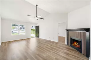 245 Antebellum Cir, Riverdale, GA 30274 - Photo 6