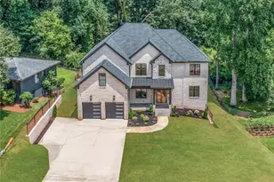 570 Power Ave, Buford, GA 30518 - Photo 4