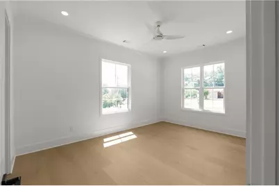 570 Power Avenue, Buford, GA 30518 - Photo 38