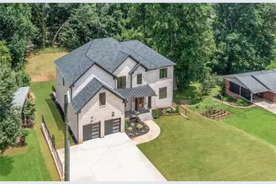 570 Power Avenue, Buford, GA 30518 - Photo 4
