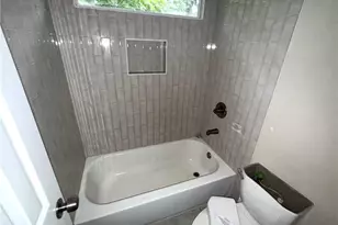 2152 Lilac Ln, Decatur, GA 30032 - Photo 12
