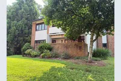 3240 Clairmont North NE, Atlanta, GA 30329 - Photo 2