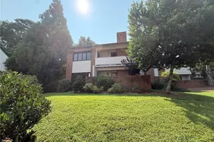 3240 Clairmont N NE, Atlanta, GA 30329 - Photo 44