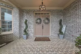604 Arbor Ridge, Loganville, GA 30052 - Photo 2