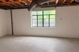 425 Lindbergh Dr, Atlanta, GA 30305 - Photo 16