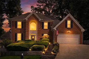 1044 Bellaire Ct, Lawrenceville, GA 30043 - Photo 2