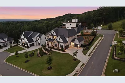 2775 Twisted Oak Lane NE, Marietta, GA 30066 - Photo 4