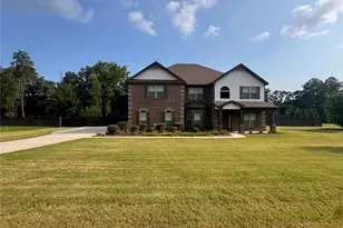 130 Ravens Landing, Fayetteville, GA 30215 - Photo 1