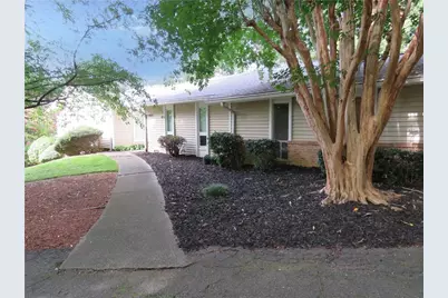 2079 Silversmith Lane, Stone Mountain, GA 30087 - Photo 2