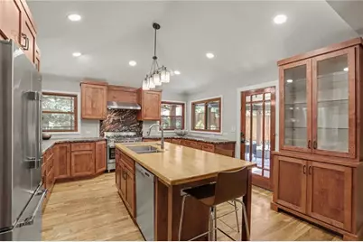 1275 Blueberry Trail, Decatur, GA 30033 - Photo 8