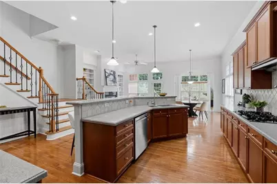 4288 Kingston Gate Cove #5, Atlanta, GA 30341 - Photo 10