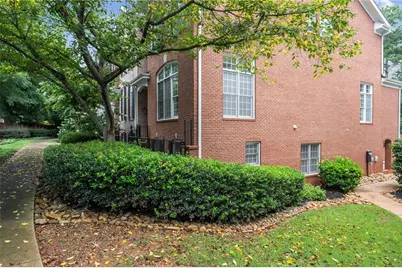 4288 Kingston Gate Cove #5, Atlanta, GA 30341 - Photo 4