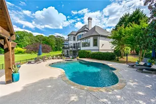 5925 Stoneleigh Dr, Suwanee, GA 30024 - Photo 8