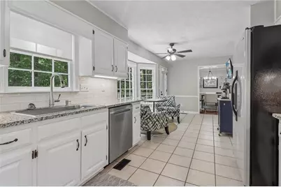 1910 Fernwood Drive, Lawrenceville, GA 30043 - Photo 26