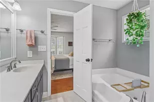 1910 Fernwood Dr, Lawrenceville, GA 30043 - Photo 34