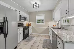 1910 Fernwood Dr, Lawrenceville, GA 30043 - Photo 24