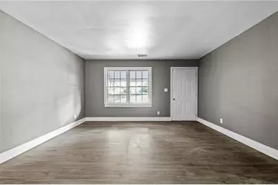 2436 Clarissa Drive NW, Atlanta, GA 30318 - Photo 2