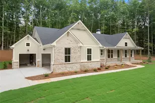 708 Plum Ln, Clarkesville, GA 30523 - Photo 2