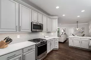 2537 Oglethorpe Cir NE, Brookhaven, GA 30319 - Photo 12