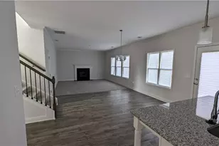 331 Brookstone Trl, Dawsonville, GA 30534 - Photo 4