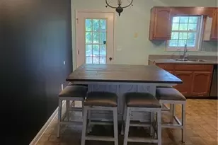 124 Taylors Ln, Carrollton, GA 30117 - Photo 8