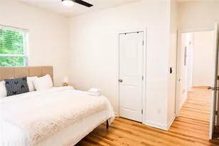 1401 McClelland Ave, East Point, GA 30344 - Photo 8