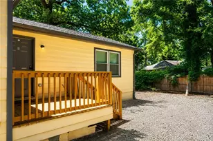 1401 McClelland Ave, East Point, GA 30344 - Photo 12