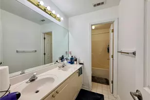 1060 Charter Club Dr, Lawrenceville, GA 30043 - Photo 32