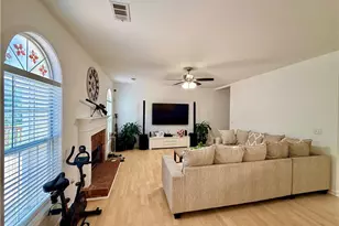1060 Charter Club Dr, Lawrenceville, GA 30043 - Photo 16