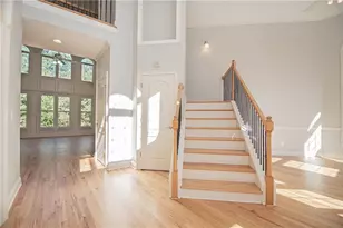 4012 Erin Dr, Alpharetta, GA 30022 - Photo 4