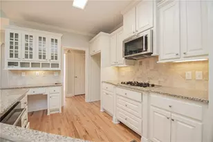 4012 Erin Dr, Alpharetta, GA 30022 - Photo 24
