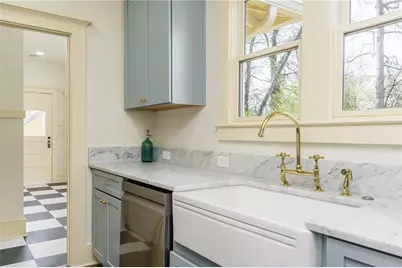 3117 Semmes Street, East Point, GA 30344 - Photo 8