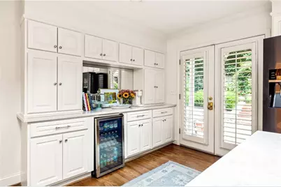 296 Eureka Drive NE, Atlanta, GA 30305 - Photo 16