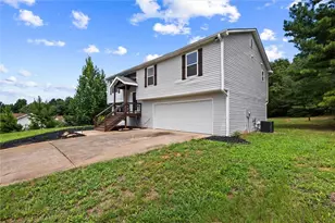 305 Hunters Trce, Covington, GA 30014 - Photo 4