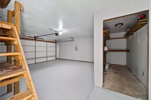 2071 Walden Park Pl, Snellville, GA 30078 - Photo 30