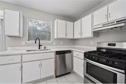 2071 Walden Park Place, Snellville, GA 30078 - Photo 16