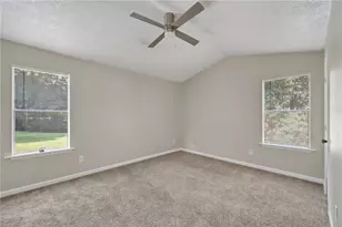 2071 Walden Park Pl, Snellville, GA 30078 - Photo 20