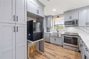 634 Rebecca St NW, Lilburn, GA 30047 - Photo 10