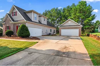 183 Melrose Creek Drive, Stockbridge, GA 30281 - Photo 4
